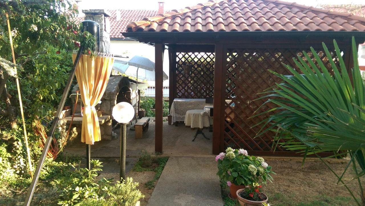 Apartments Golub Krk Town Luaran gambar
